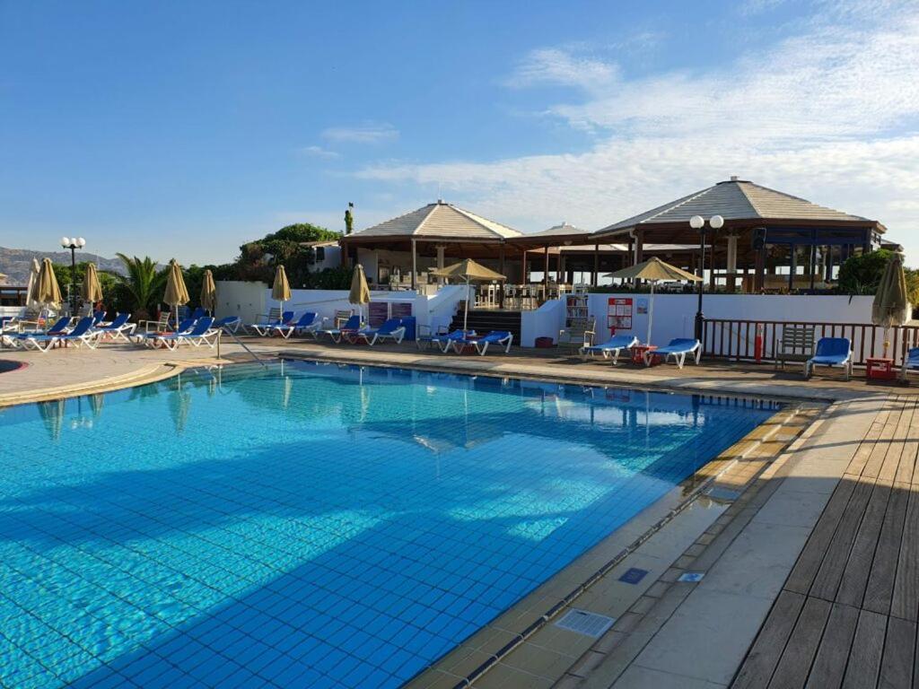 Apollonia Beach Resort & Spa Amoudara  Bagian luar foto