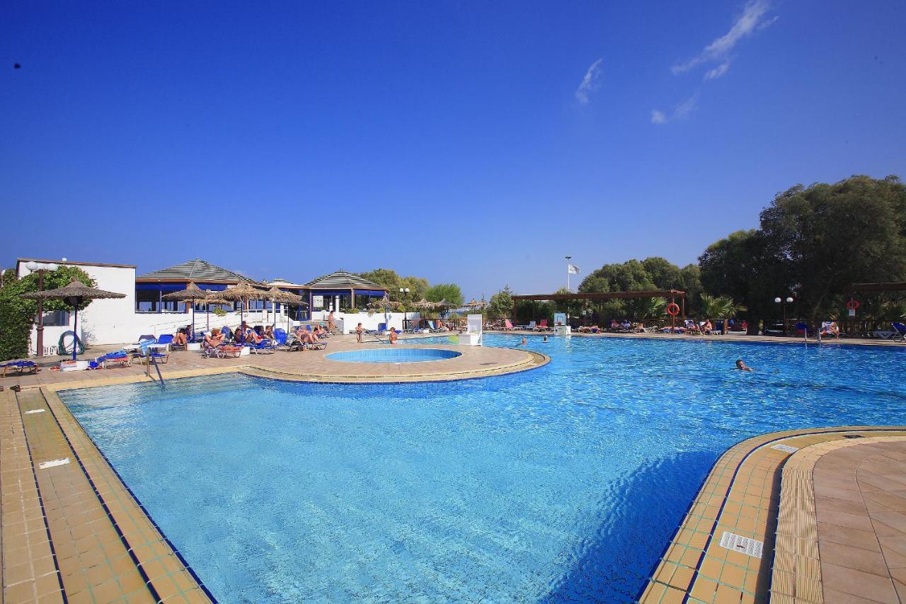 Apollonia Beach Resort & Spa Amoudara  Bagian luar foto